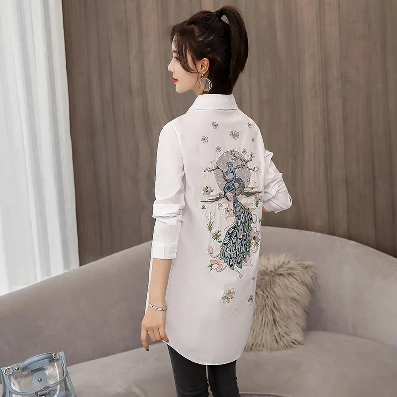 Женская длинная хлопковая белая блузка с вышитыми цветами павлина, летняя женская рубашка с коротким рукавом, топ с отложным воротником T96409F - Цвет: white - long sleeve