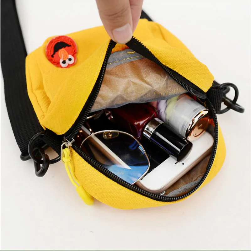Mini Canvas Bag Women's All-match Shoulder Bag Portable Messenger Coin Purse Cartoon Student Storage Bag Simple Casual