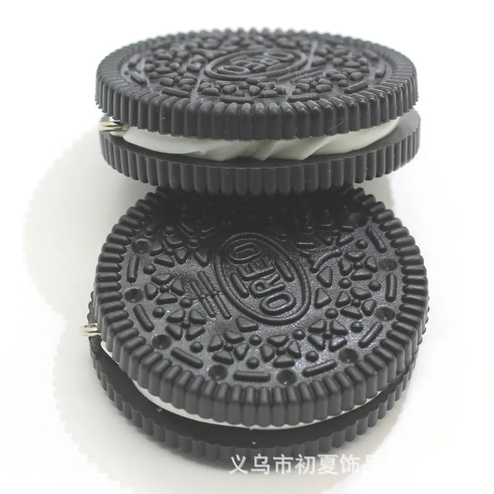 

44*44*13mm Sweet Resin Oreo Flat Back Cabochon Charms DIY Jewelry Making Simulation Miniature Cream Sandwich Biscuit Food