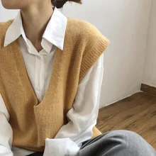 

Korean Fashion Sweater Vest Women V-neck Solid Simple Slim All-match Casual Korean Style Chic Autumn Winter Sleeveless Sweaters