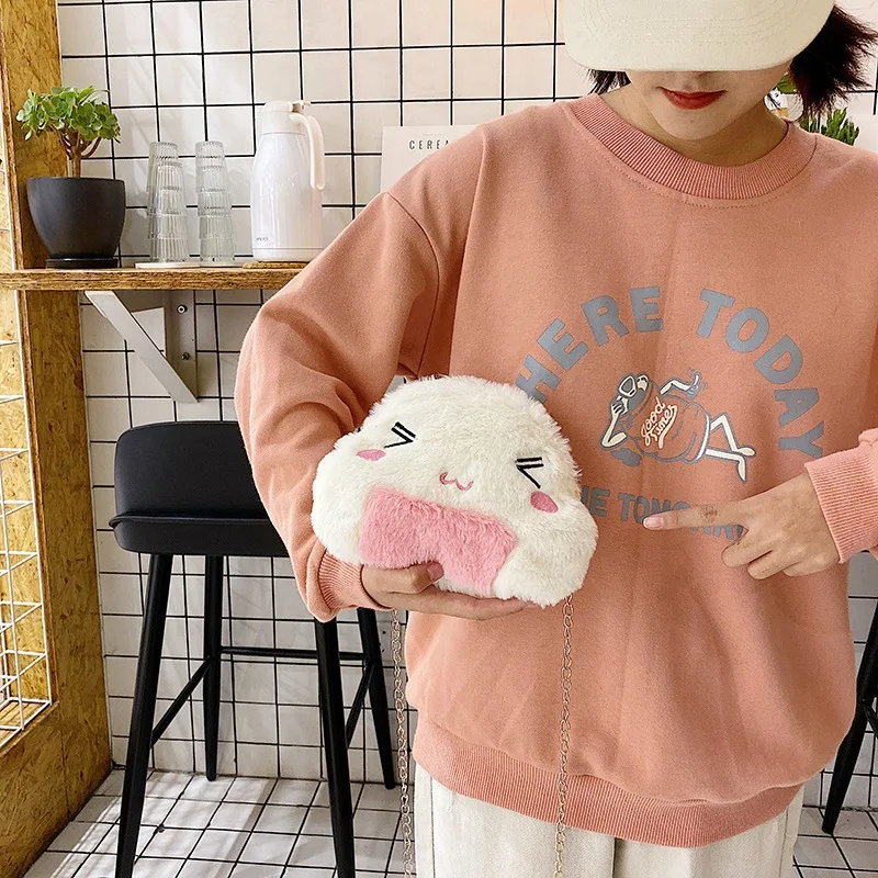 

2020 Spring Plush Facial Expression Package Ultra-Light Cute Smiley Women's Oblique Bag Export Hot Selling Ultra-Light Chain Sho