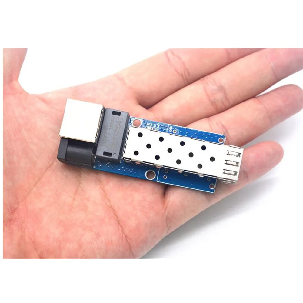 Plexda 10/100/1000M SFP слот мини волоконно-оптический медиаконвертер 10/100/1000Base-TX до 1000Base-FX