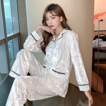 

Autumn / Winter 2020 Gold Velvet Hollow Out Pajamas Women's Large Cardigan Set Long Sleeve Household Women's Wear