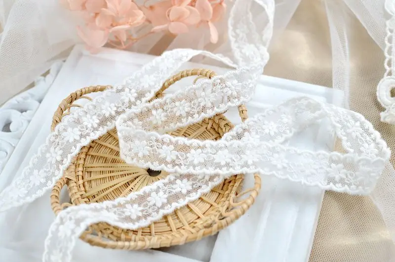 5yard/lot 2cm Narrow Lace Trim Cotton Embroidered Flower Lace White Clothes Bilateral Crocheted X935 lace ribbon lace fabric lace sewing accessories lace sewing supplies lace accessories lace garment accessories clothing craft accessories