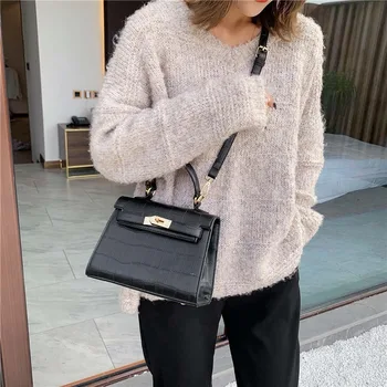 

Women's Bags 2020 Autumn and Winter New Western Style Bag Fashion Texture Messenger Bag