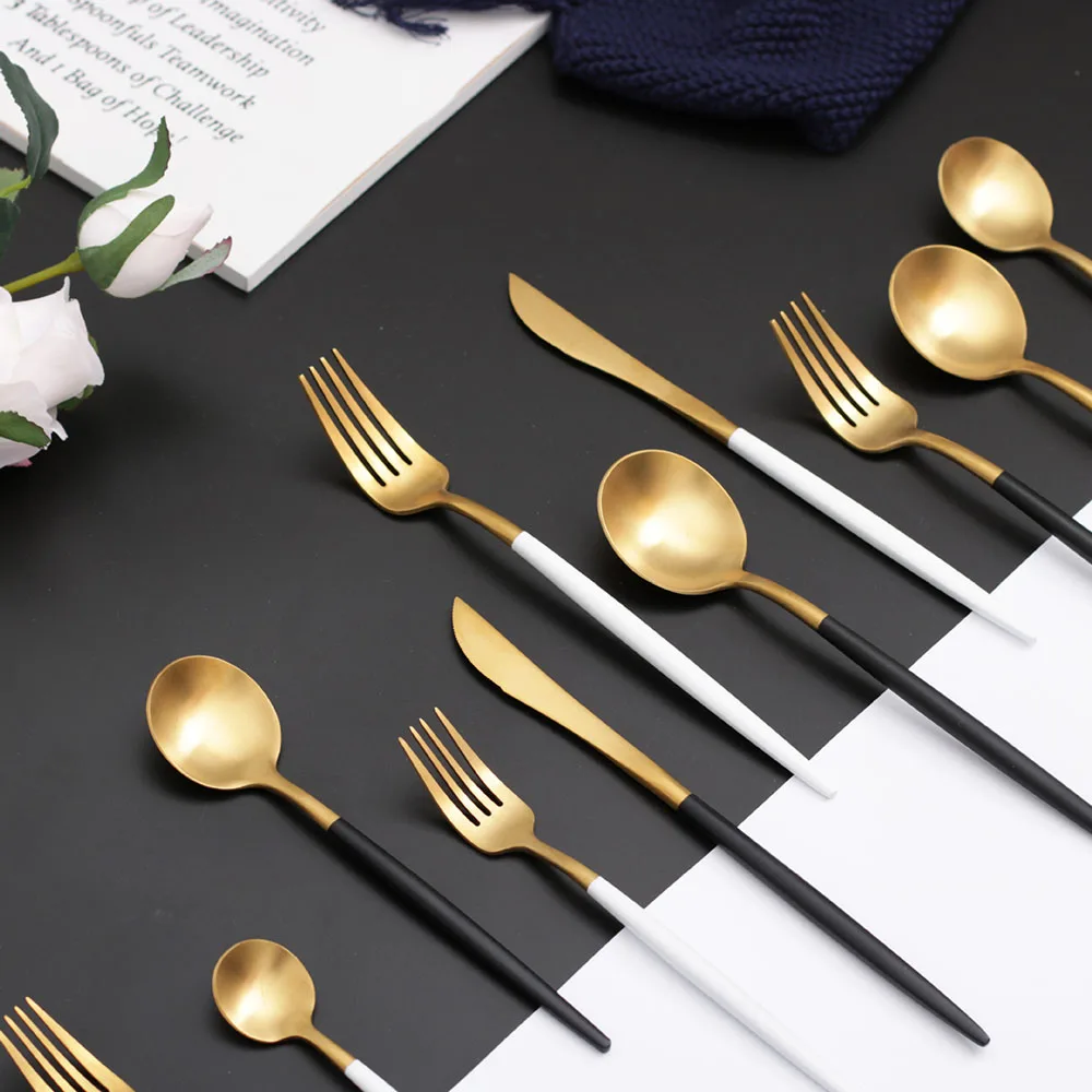 11485270571_1136650474