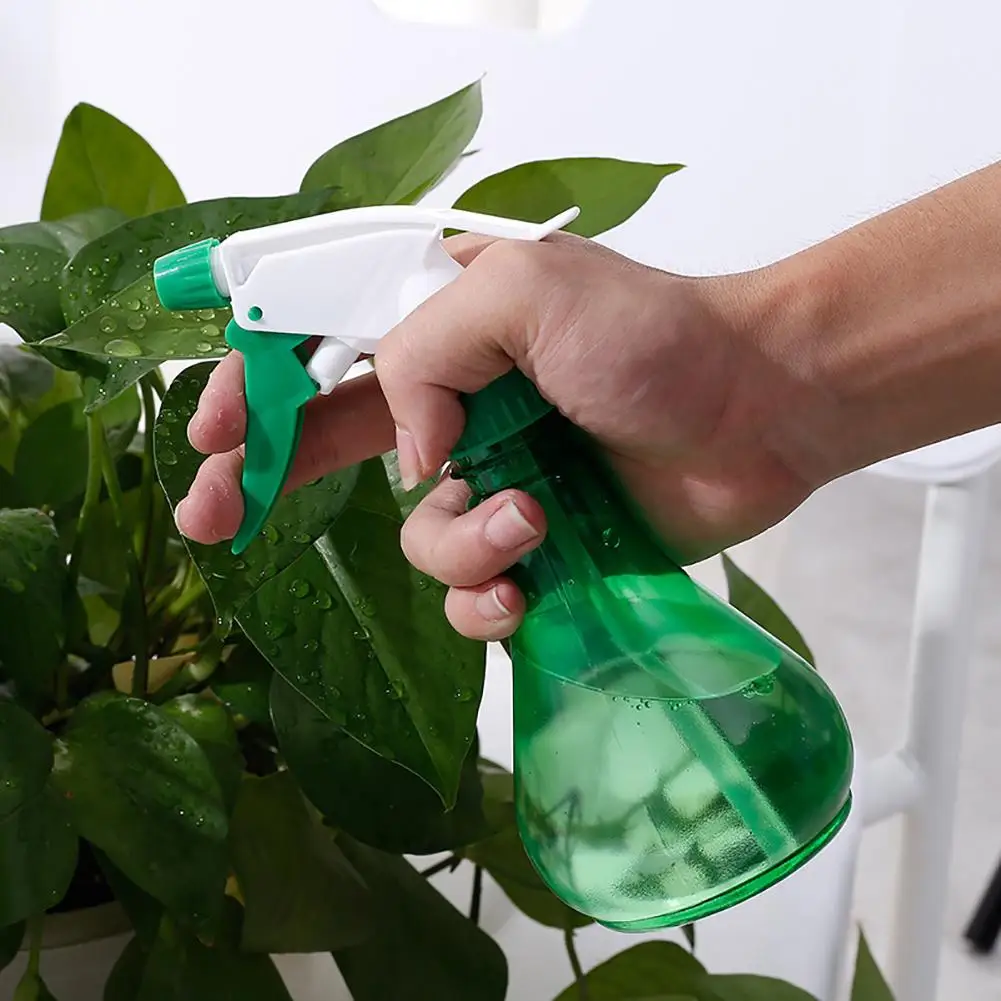 

250ml Empty Hand Grip Garden Yard Spray Bottle Flowers Succulent Plants Watering Pump Spray Bottle