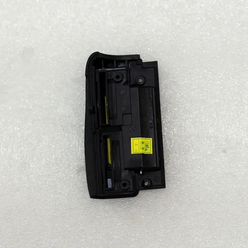 New SD memory card Chamber Lid assy repair parts for Nikon D7100 D7200 SLR