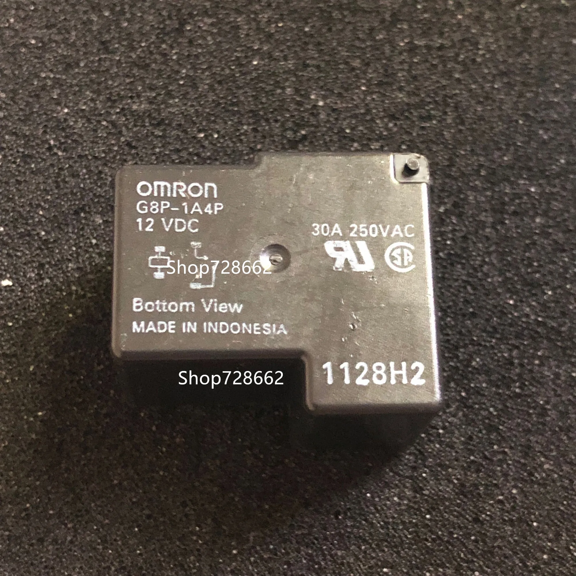 Генератор импульсов G8P-1A4P 12VDC 12 V 30A 4PIN T90
