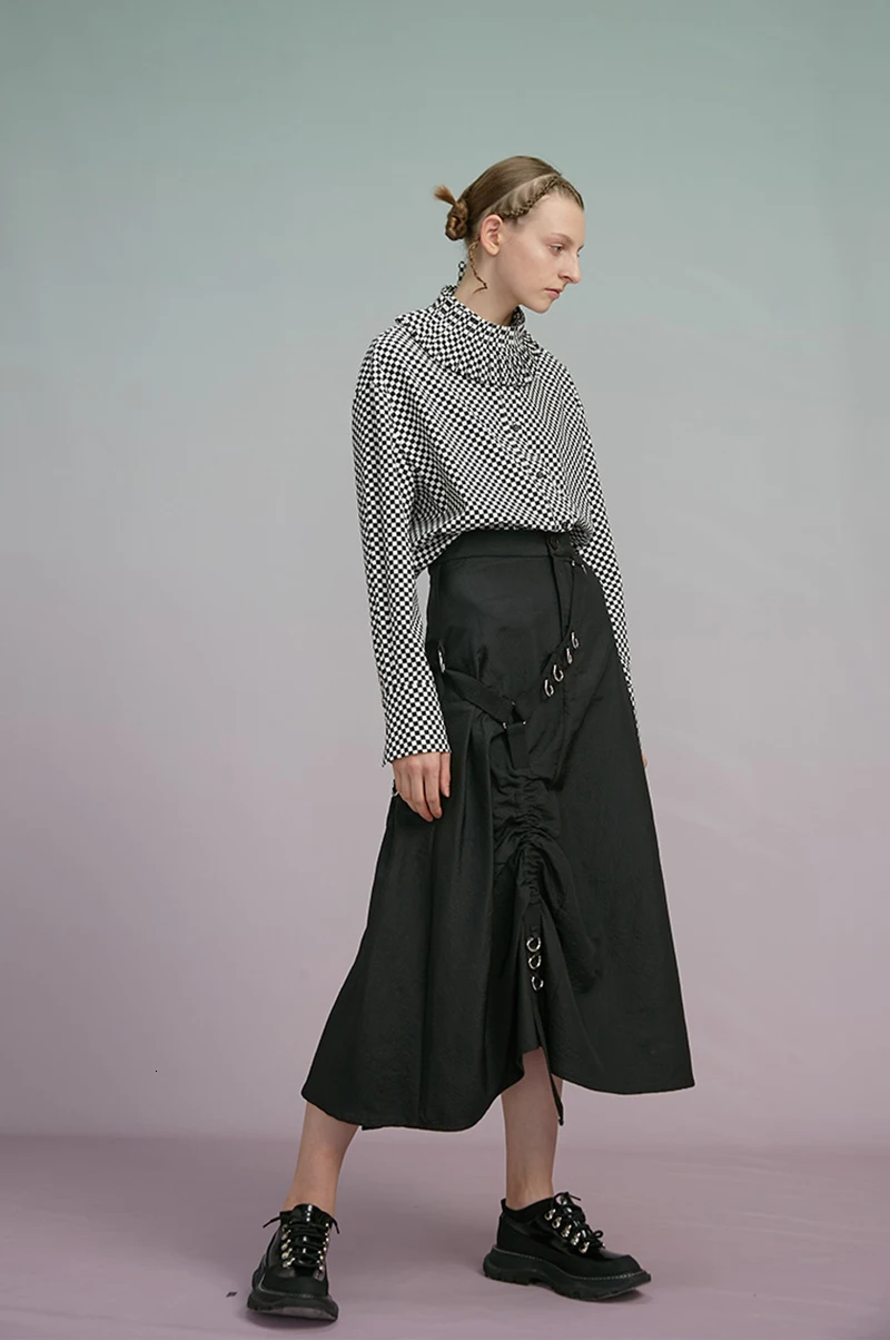 [EAM] черная плиссированная юбка с высокой талией, с разрезом, темпераментная юбка средней длины, женская мода, новинка, весна-осень, 19A-a465