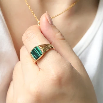 

Brass With 18 K Gold Natural Stone Solid Rings Punk Party Designer T show Club Cocktail Party Ins Rare Elegance Japan Korean