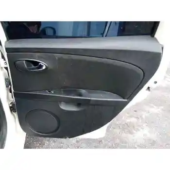 

1P0867212AFKZ TRIM RIGHT REAR DOOR SEAT LEON (1P1)