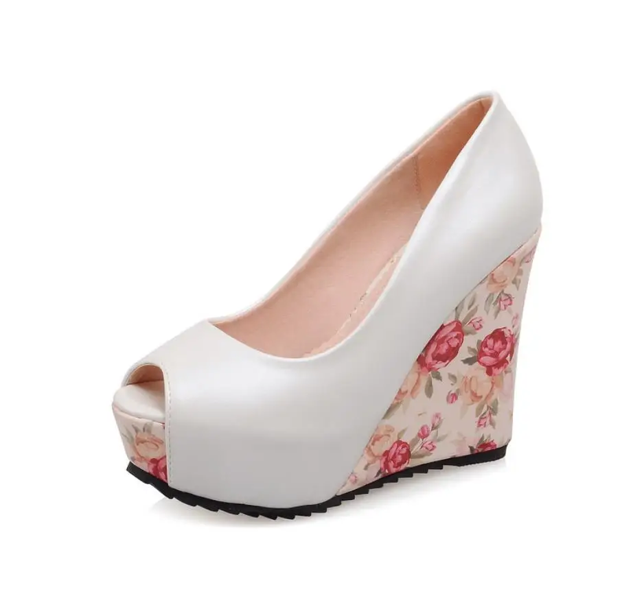 

Personality buckle with women's sandals female Korean version of the fish mouth wedge sandals women's shoes