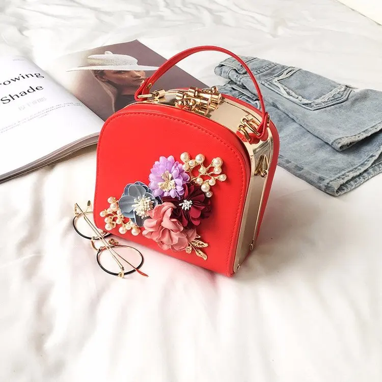 

Foreign Trade New Style Korean-style Metal Clip Mouth Camera Square Sling Bag Fashion Dinner Flower Shoulder Cross-body Handbag