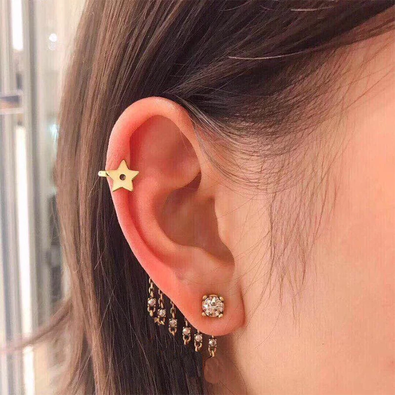 Buckle knot earrings