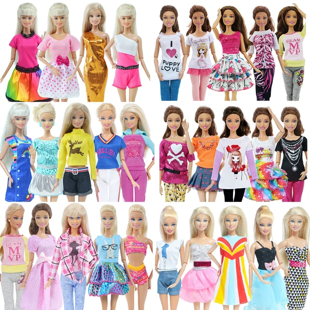 Lot de 40 vêtements pour Barbie Mattel vintage