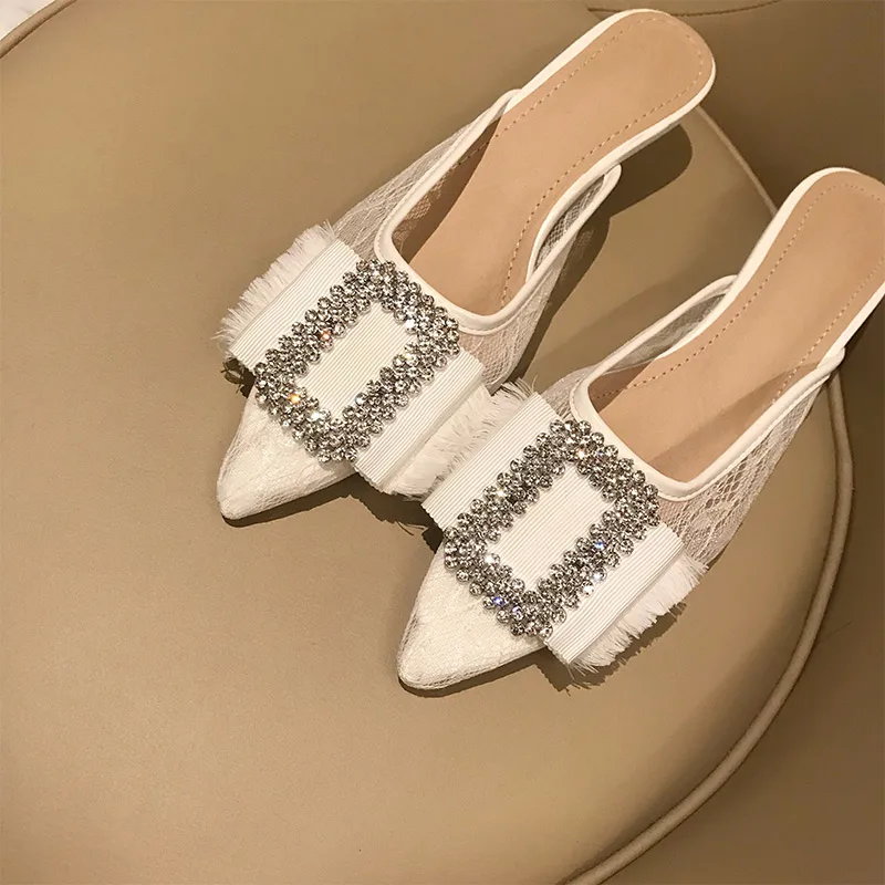 MONMOIRA Kitten Heel Luxury Rhinestone Women Mules Sexy Pointed Toe Heels Shoes Women Elegant Lace Wedding Shoes for Women E0757 - Цвет: white