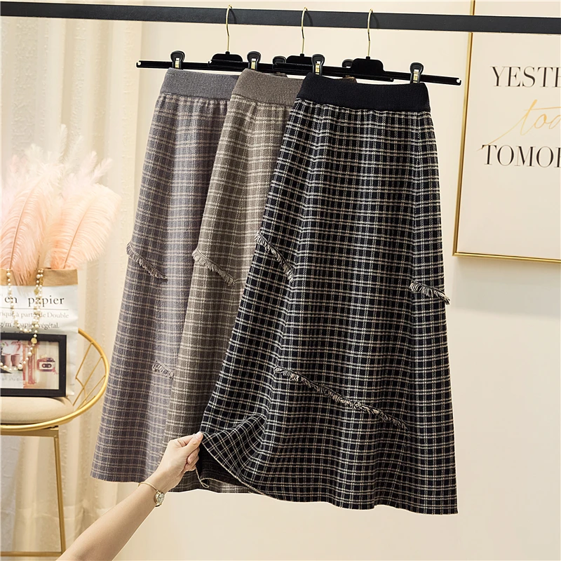 

Fall 2020 Black Women's Clothing Retro Plaid A-Line Elegant Knitted Winter Long Skirt Tassel Grey Mujer