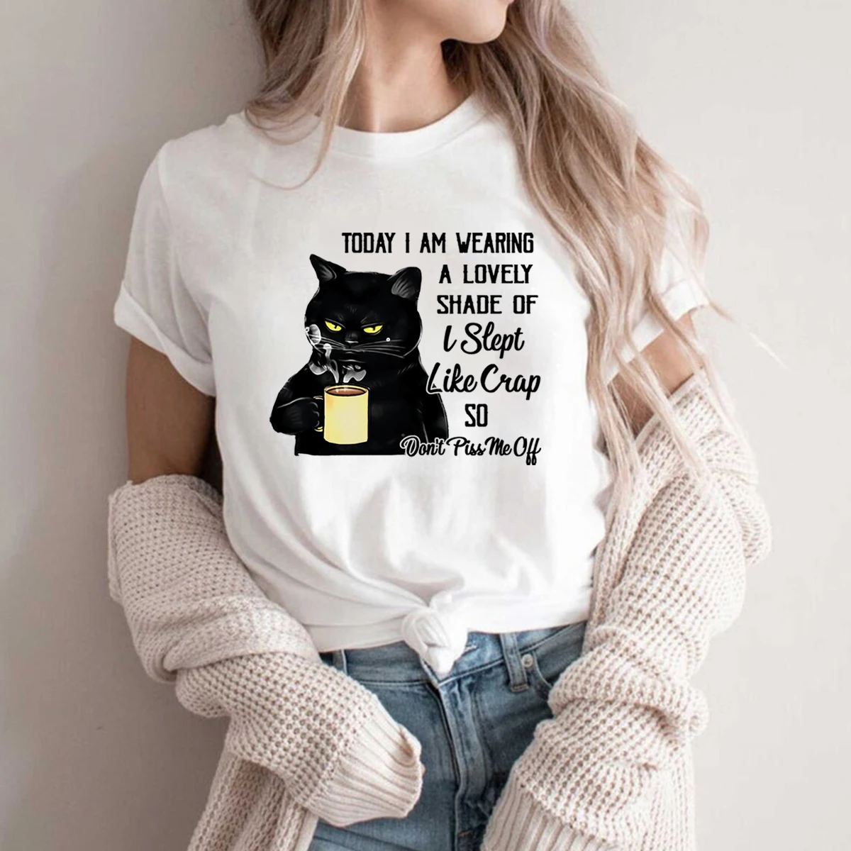 

Coffee Lover Cat Shirt Black Cat T-Shirt Cat Lovers Tee Funny Cat Mom Shirts Kawaii Retro Graphic Tees Harajuku Tops