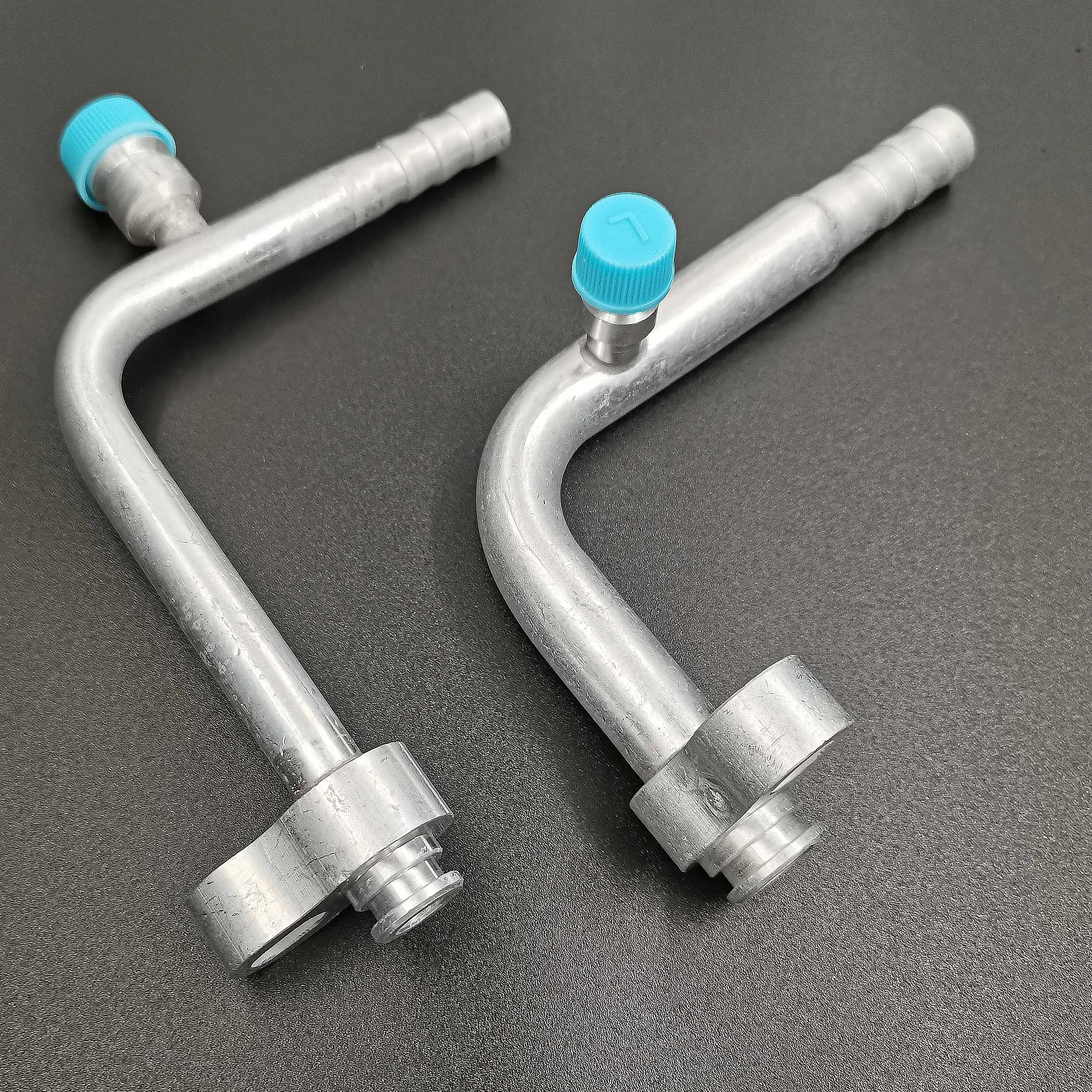 Auto Air Conditioning Pipe Fittings Daewoo Excavators AC Compressors Pipes Hoses Aluminum Joints R134a Refrigerant Valves