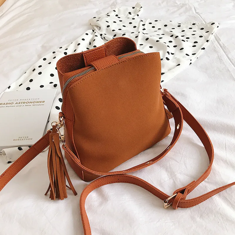 

New Fashion Tassel Women Bucket Bag Vintage Scrub Messenger Package High Quality Retro Simple Shoulder Concise Crossbody Handbag