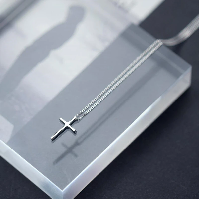 Cross Pendant Simple Silver Color Clavicle Chain Fresh Wild Necklace For Women Fashion Jewelry Party Birthday Gift SNE294