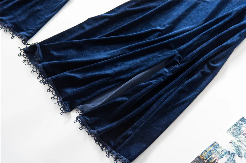 11962571239_1992033555