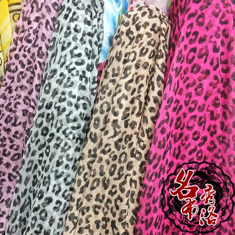 

2019 Tecidos Silk Fabric 30 D Printed Chiffon Leopard-print Dress Outside Ancient Silk Transparent Yarn Shawls Scarf Fabrics