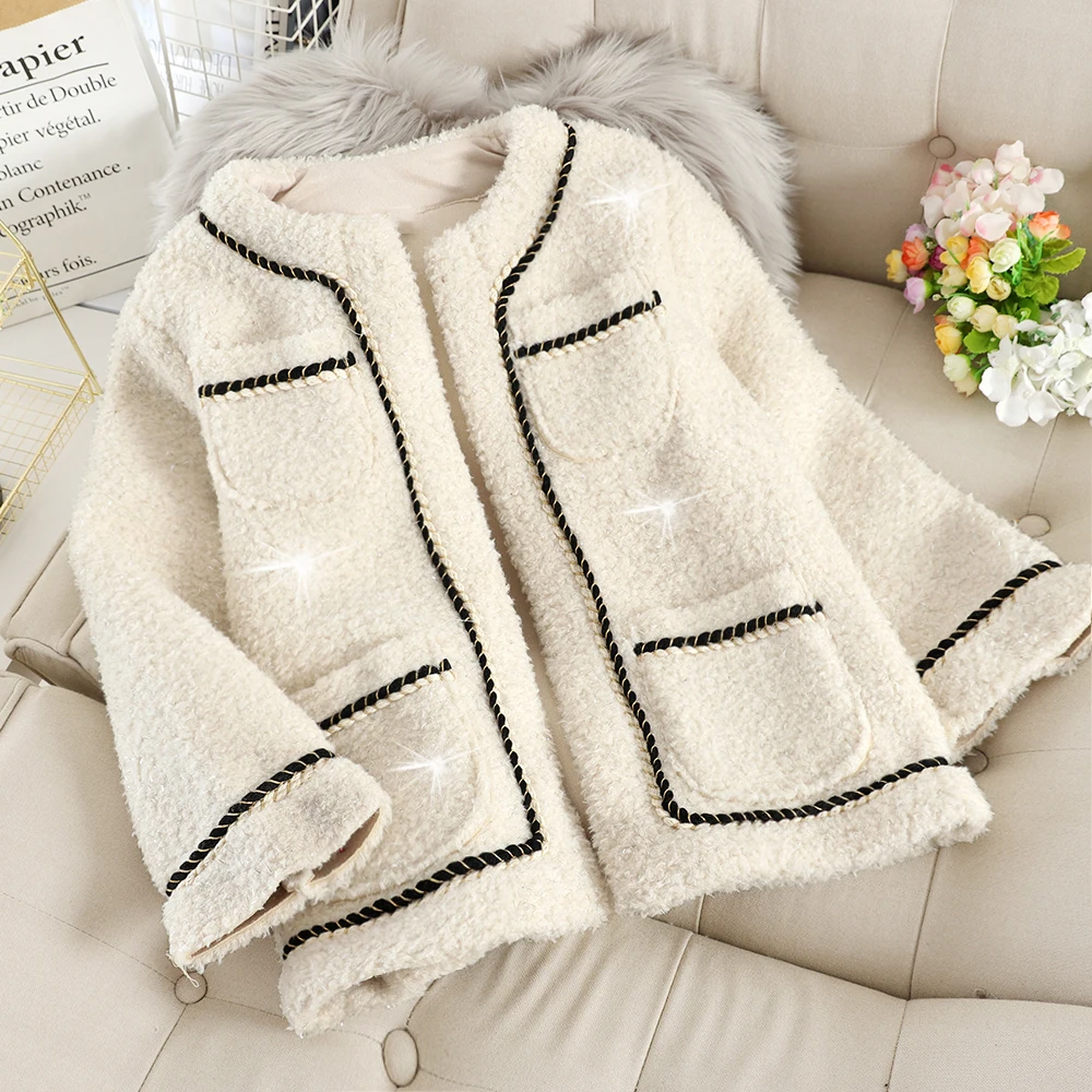 beige MUMUZI Faux fur jacket female autumn and winter new fashion round neck fur faux lamb fur coats with pockets - Цвет: beige