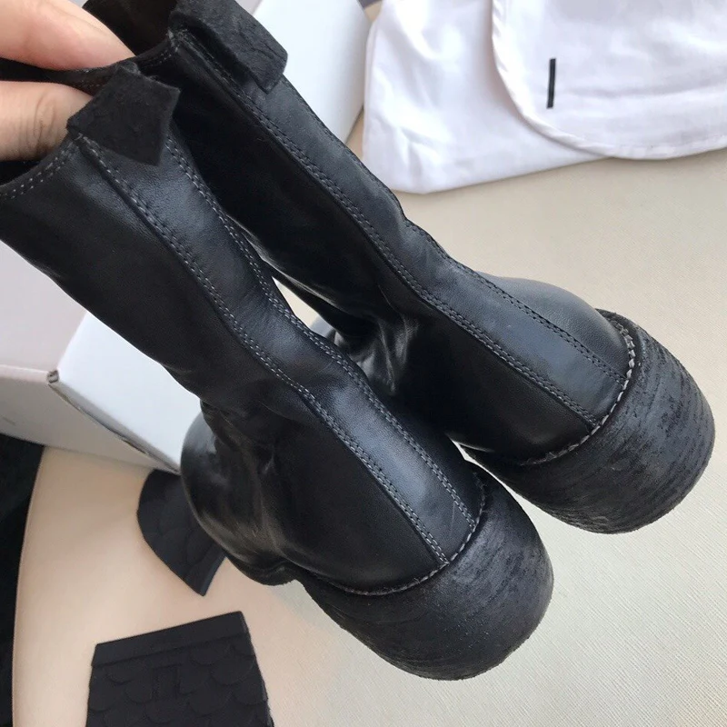designer round toe leather short boots women low heel motorcycle boots high quality front zip martin ankle boots for women