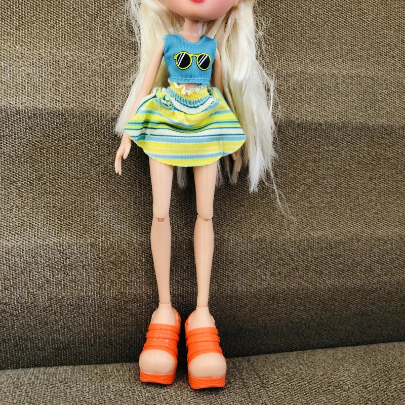 Оригинальные новые 23 см оригинальные модные фигурки BratzDoll спящие вечерние красные волосы YASMIN красивые MGAdoll лучший подарок для ребенка