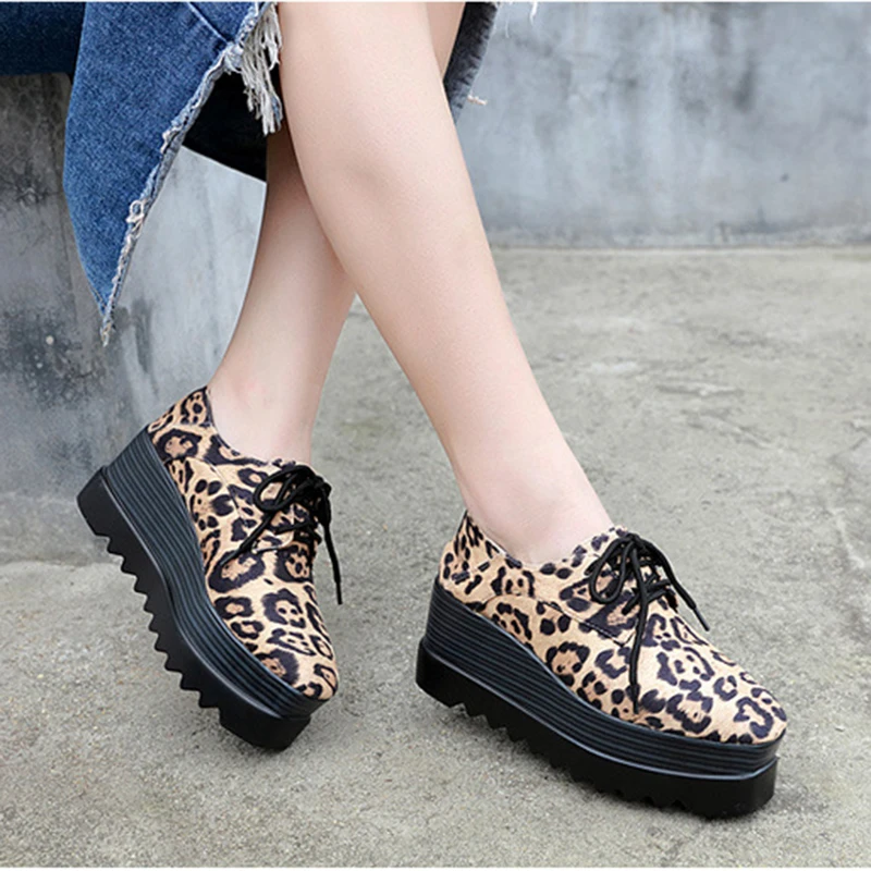 Square Toe leopard female single shoes woman wedges platform brogues creepers japanned leather lace up height increasing flats