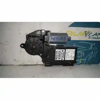 

WINDOW MOTOR FRONT RIGHT AUDI A4 SALOON (8E)