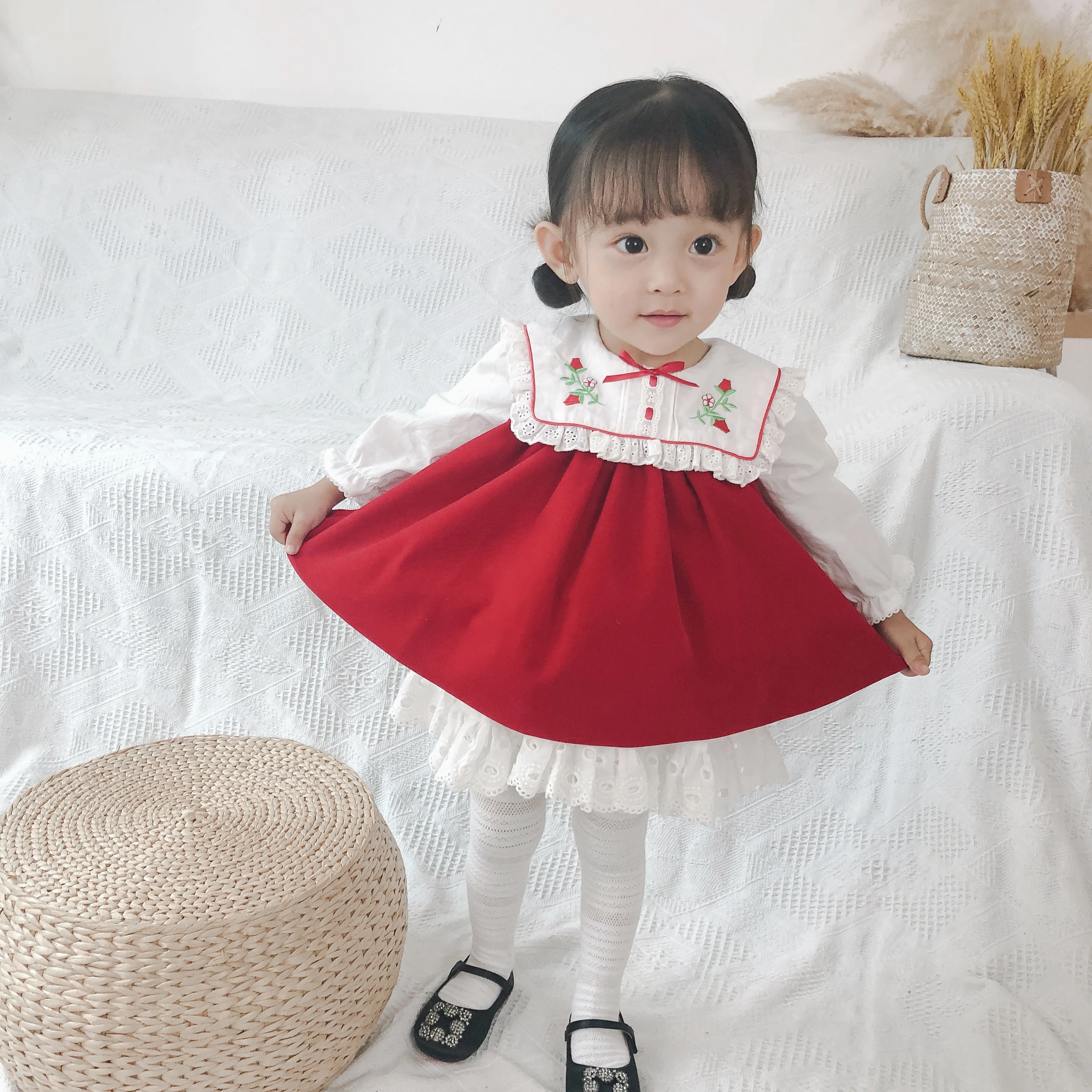 

2PCS Autumn Winter Velvet 0-5Y Baby Girl Velvet Vintage Red Vest Dress Spanish England Doll Princess Style Dress for Girls Party
