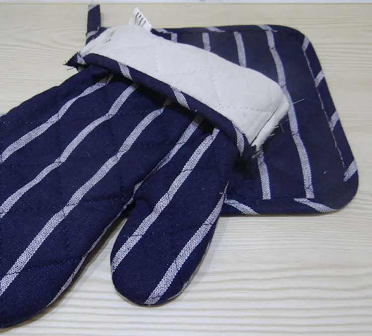 Manufacturers Direct Selling Dark Blue Stripes Microwave Oven Gloves Placemat Insulation Gloves Placemat Sleeves