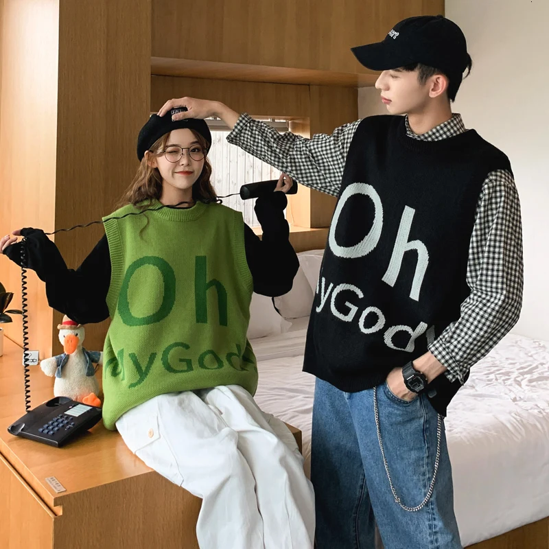 Autumn Vest Sweater Men Fashion Letters Casual O-neck Knit Sweter Man Streetwear Wild Loose Vest Pullover Men Sweaters Vest