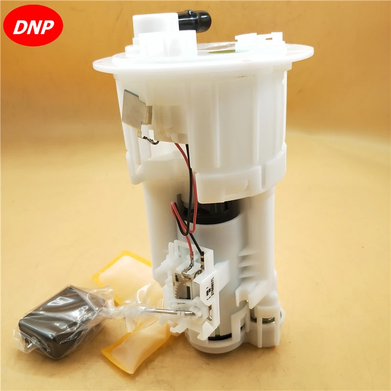 Топливный насос DNP в сборе подходит для Toyota YARIS VITZ 77020-0D010 / 77020-0D030 770200D020 двигатель