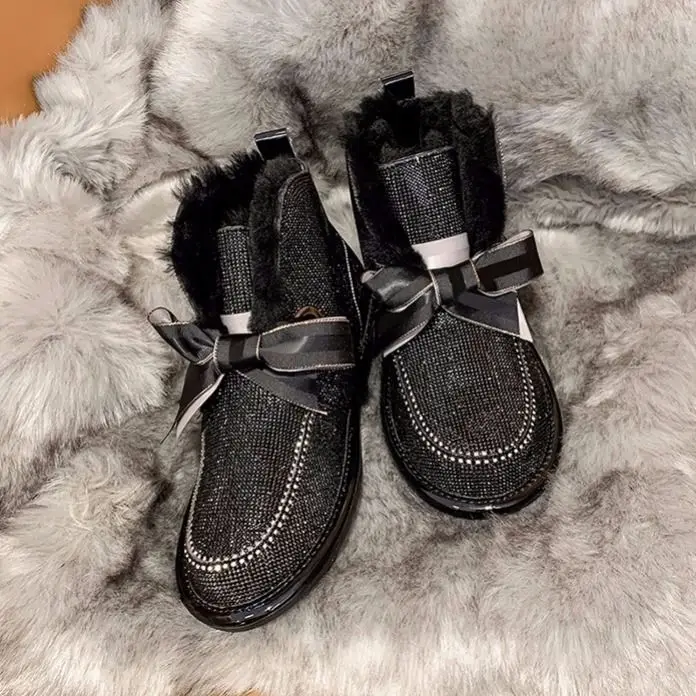 Зимние ботинки Rhinestone/Женская обувь с меховым помпоном из вельвета и хлопка водонепроницаемые Нескользящие модные короткие ботинки со стразами