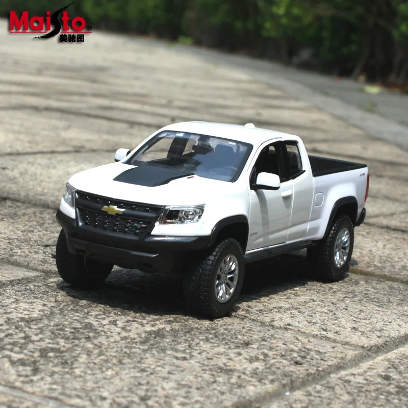 Maisto 1:24 Chevrolet Colorado Pickup модель автомобиля Моделирование Украшение автомобиля коллекция Подарочная игрушка