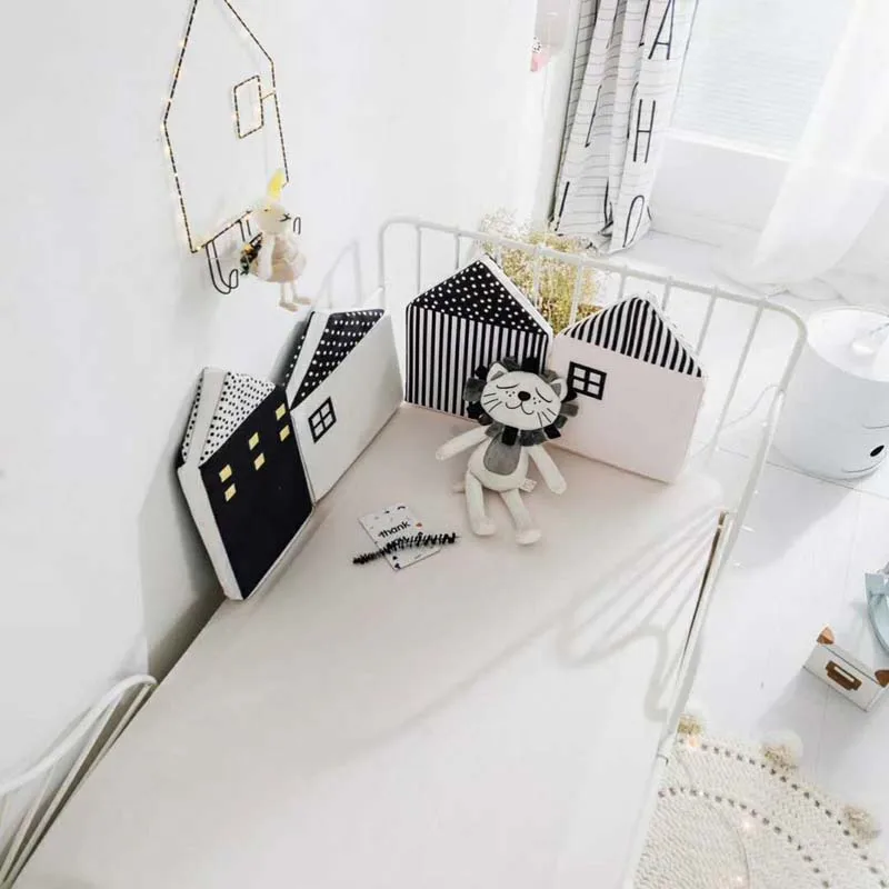 9084359098_1983250676