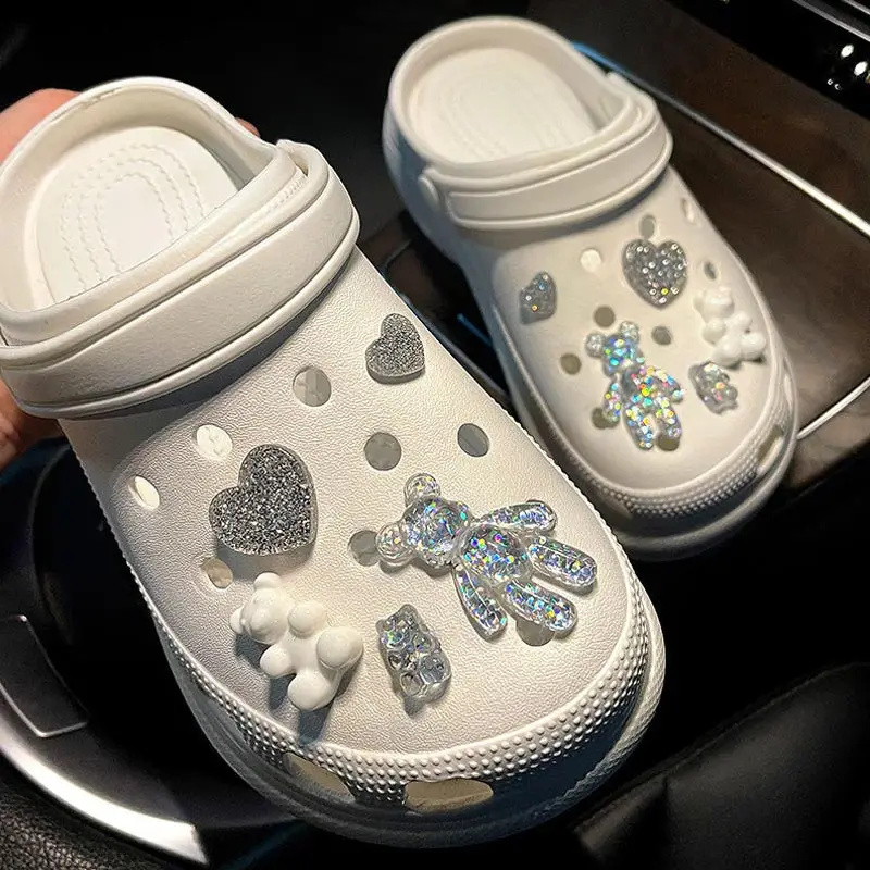 Trendy Rhinestone Croc Charms Designer DIY Quality Women Shoes Charms for JIBS Anime Chain Clogs Buckle Kids boys girls Gifts