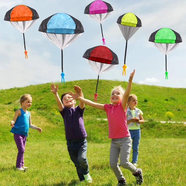 Outdoor Game Child Hand Throwing Parachute Flying Toy Tangle-free Throw Watch Landing  Mini Soldier Camouflag Kids Outdoor Toys 4