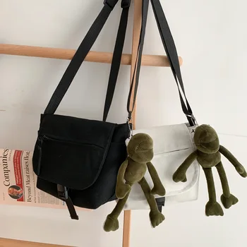

2020 New Style Students Shoulder Laziness Hong Kong Style Retro INS Online Celebrity Canvas Small Black Bag Women's
