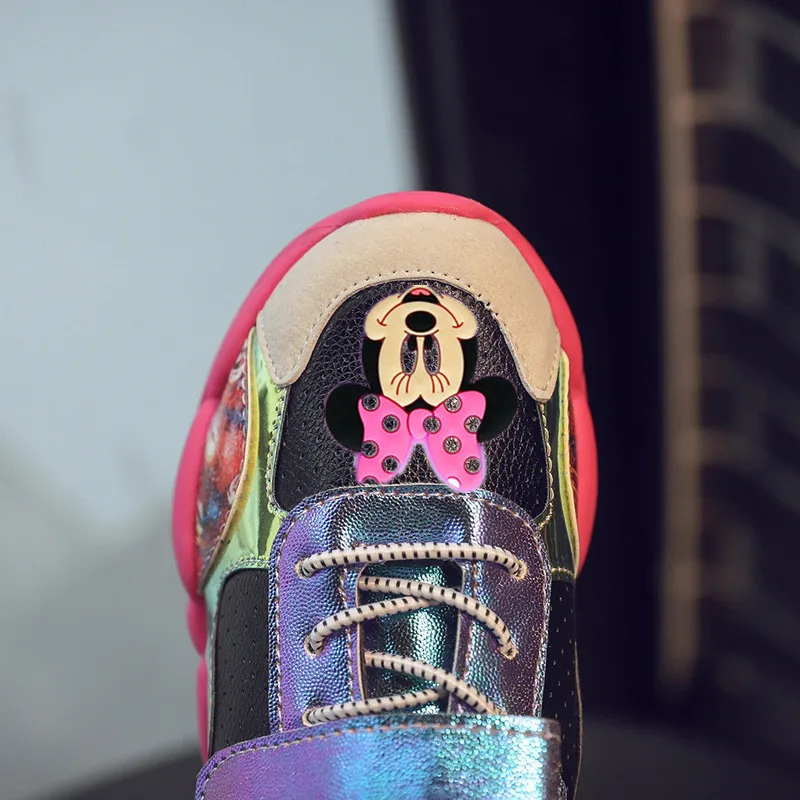 Детские Нескользящие повседневные спортивные туфли с мягкой подошвой с рисунком Минни из мультфильма «Дисней»; модная обувь для бега для девочек