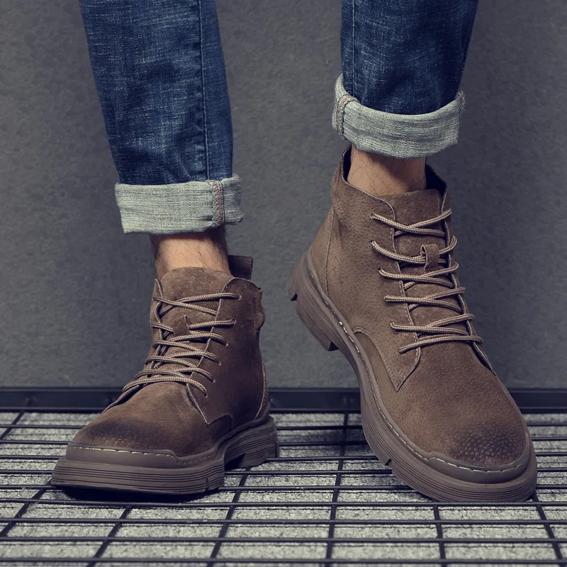 

Men's Boots Autumn Trend Hight-top MEN'S SHOES Martin Boots Short England Men Worker Boot Mid-top Versatile Desert Boots