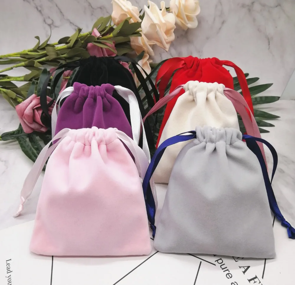 

10pcs Coloful Velvet Pouches Jewelry Packaging Display Drawstring Packing Gift Bags & Pouches Wedding Candy Boxes Tablewares Dec