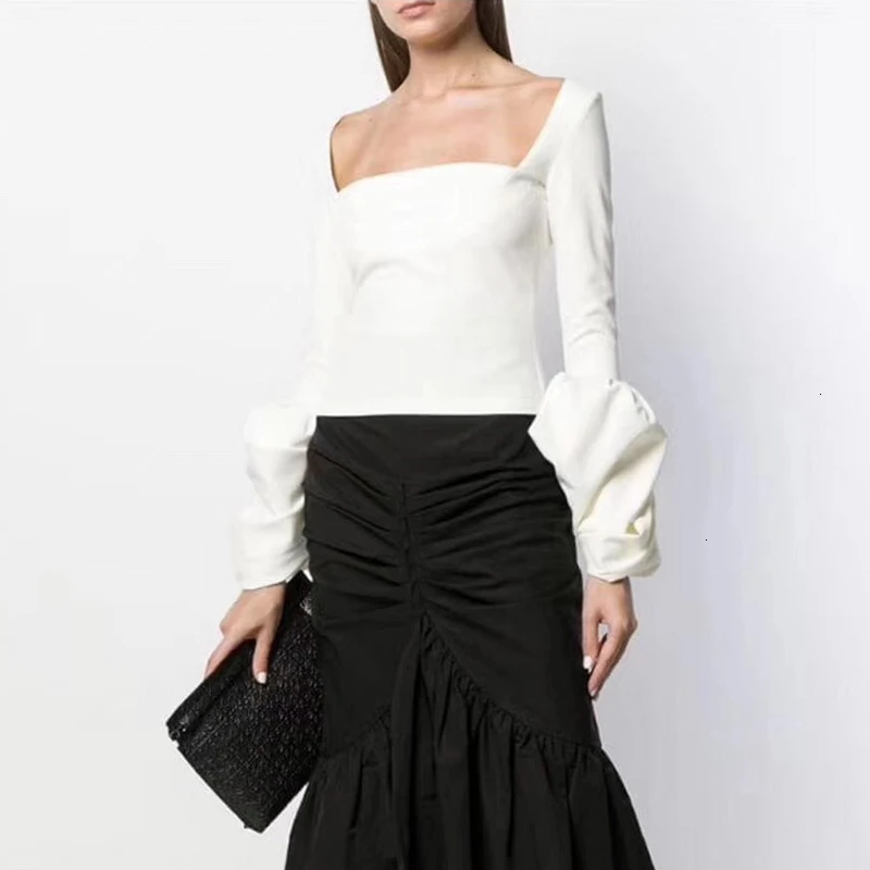 Cena TWOTWINSTYLE Casual wąskie koszulki dla kobiet kwadratowy kołnierzyk latarnia z długim rękawem elegancka jesień T Shirt kobieta modna odzież nowość