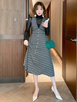 

Sequined bottoming shirt + woven plaid waist big swing suspender skirt two-piece women's 2020 autumn new