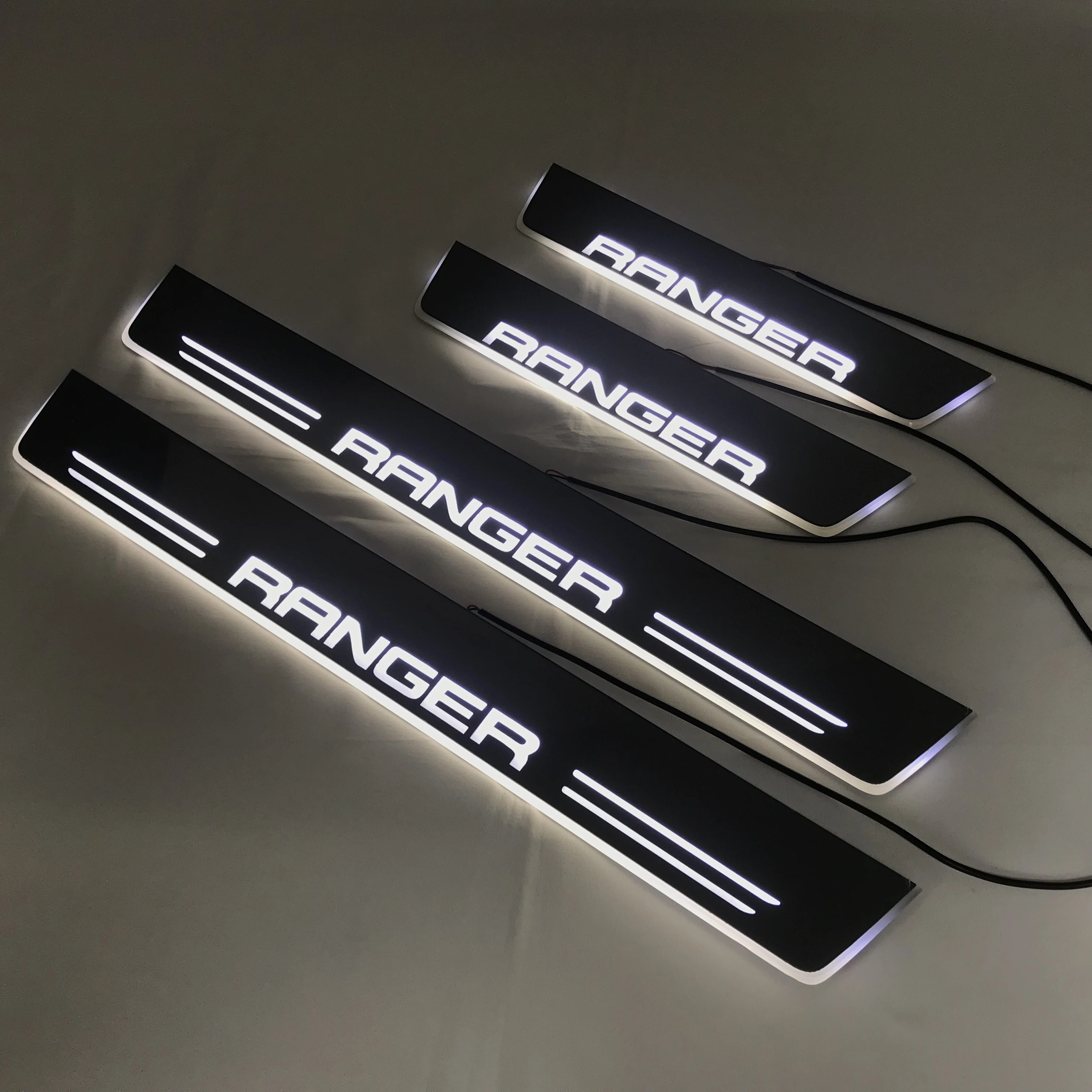 RQXR led перемещение двери Накладка для Ford ranger динамический дверной порог пластина