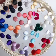 1 ensemble (50 pièces boutons et 50 boutonnière) couleurs colorées Satin tissu bouton boutonnière robe de mariée dos accessoires de bricolage à la main
